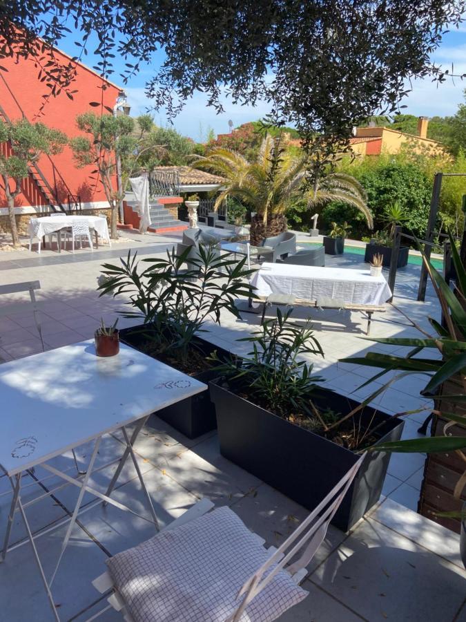 Atelierchic Bed & Breakfast Le Lavandou Exterior foto
